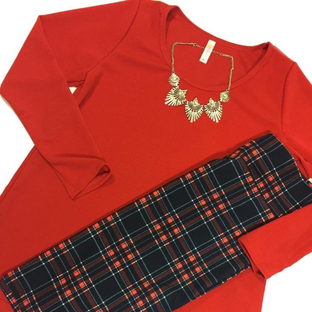 2X LuLaRoe Lynnae, solid red, BNWT